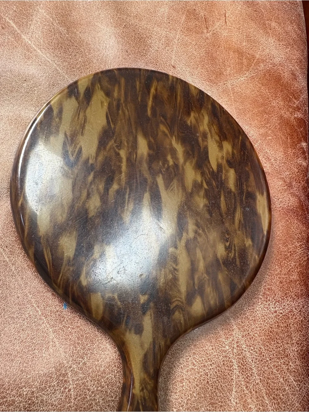 Vintage item faux
